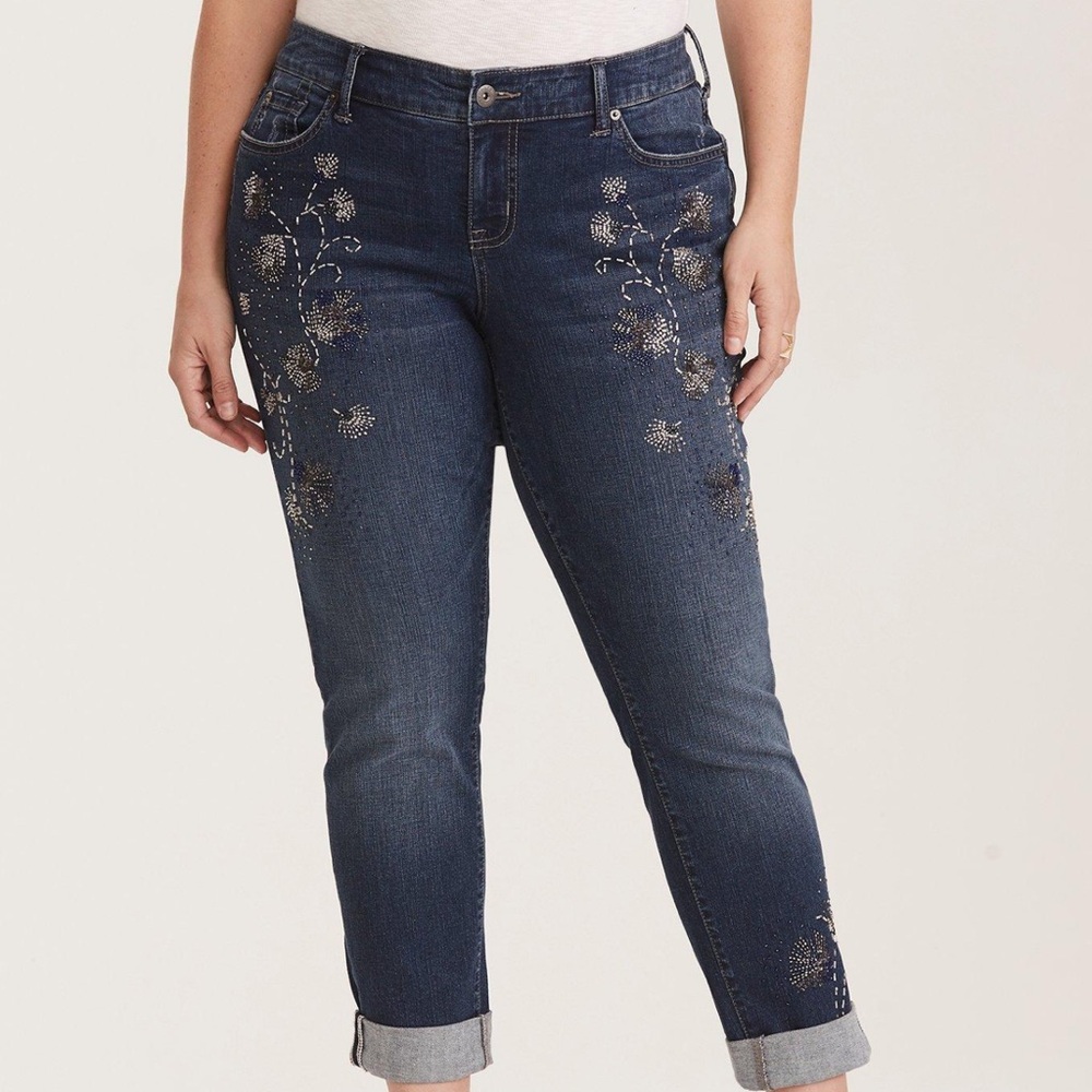 NWT Vintage Premium Boyfriend Jeans - Dark Wash with Beaded Embellishments - Picture 3 of 14